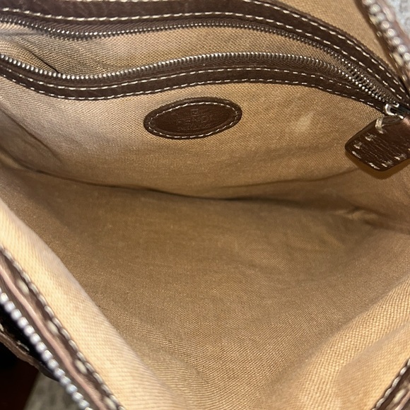 Fendi Selleria Bronze pebbled leather crossbody and matching wallet set - Picture 11 of 17